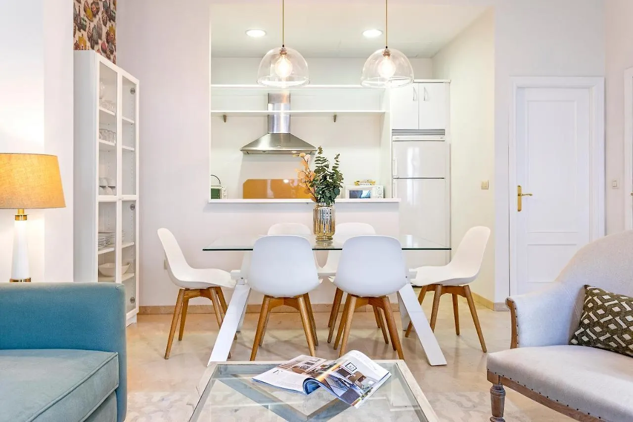 Genteel Home Arfe Terrace Seville