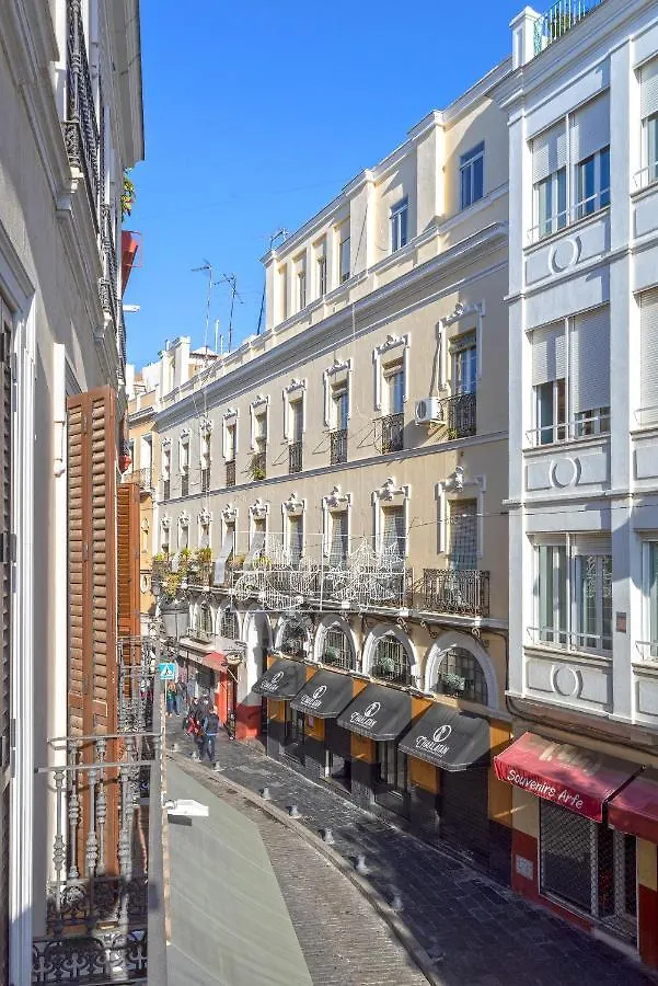 Apartment Genteel Home Arfe Terrace Seville
