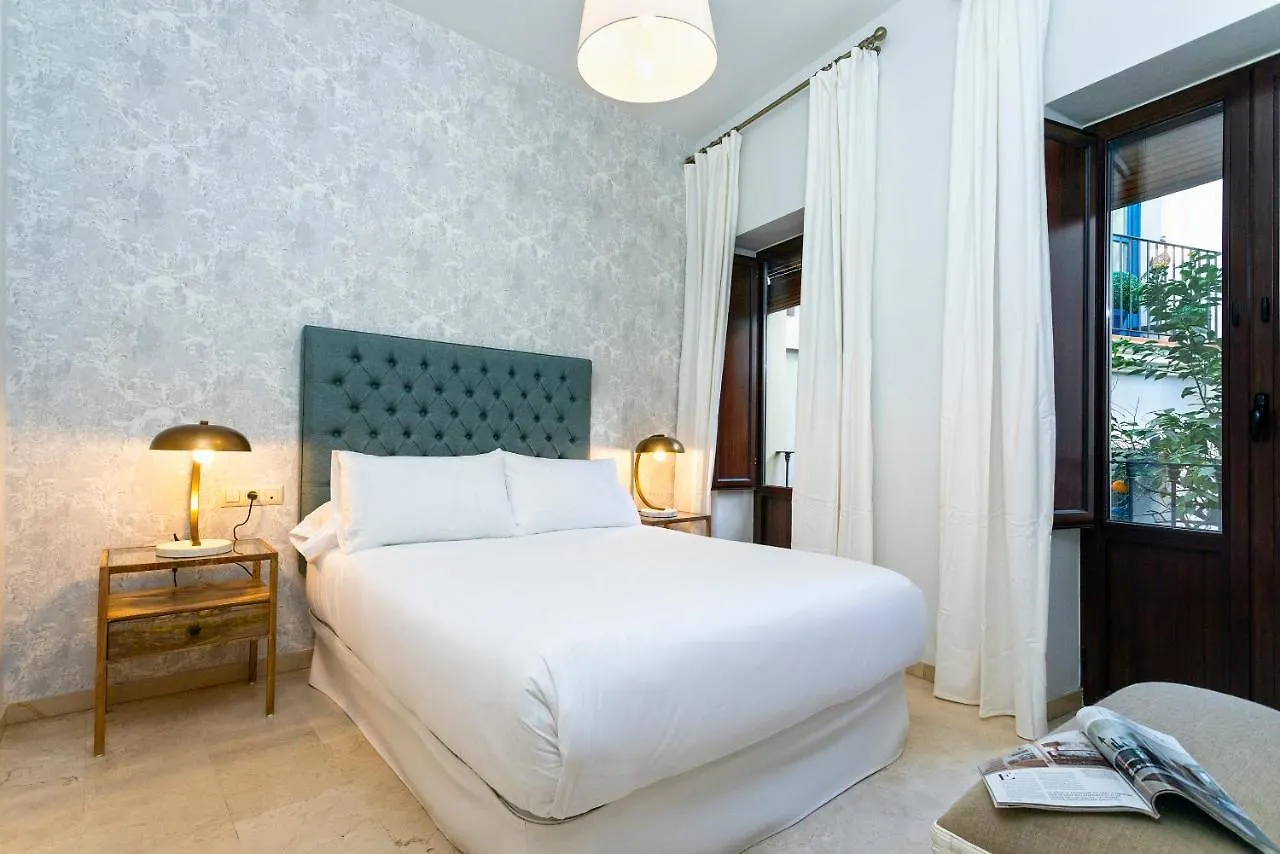 Genteel Home Arfe Terrace Seville Apartment