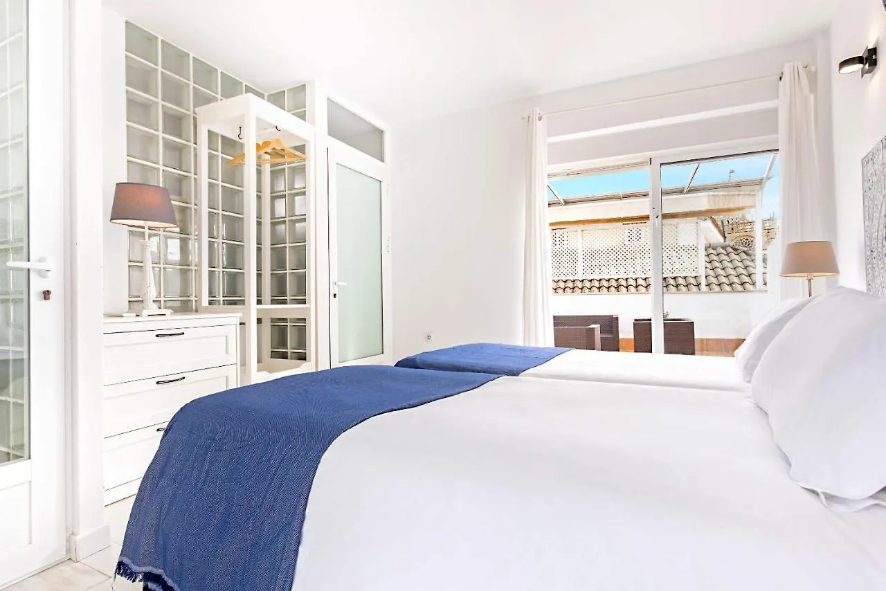 Apartment Genteel Home Arfe Terrace Seville